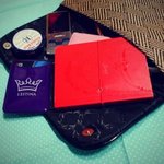 요즘 유행하는 미니<b>클러치</b> 속 내 소품들