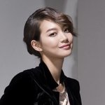 턱라인 <b>지존</b>인 여자 연예인은?