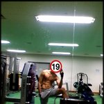 (몸인증) 25세 男 몸짱 되렵니다