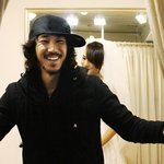 생애 첫 웨딩드레스 입은 윤미래!