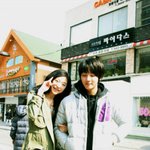 좀됬지만....저 <b>준혁</b>학생이랑 팔짱꼈다구요!><