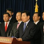 김진표 민주당 경기도지사 <b>경선</b> 후보 등록 기자회견