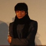 강동원 특유의 발장난, 귀여움의 극치