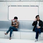 지하철에 태우랑 나르샤 뭐하는거임?