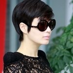 은근 섹시한 <b>망사</b>패션의 여자 연예인