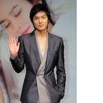 개인의 취향 제작발표 이민호님~ <b>수트</b> 간지 ㅎㅎ
