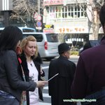 [에바직찍 사진有] 방금 인사동에서 미수다 '에바' 보고 왔어요...