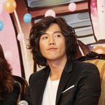 중국 드라마 촬영하는 <b>장혁</b>, 깔끔해진 모습