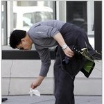 베버리<b>힐스</b>에서 쓰레기 줍는 성룡, 월드스타ㅠ