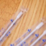 눈화장 고칠 때 편리한 아이템~오일<b>면봉</b> ㅎㅎ