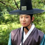 '성균관 유생들의 나날' 주인공 된 믹키유천