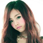 <b>성형</b>고백 당당히 밝이 여자 연예인