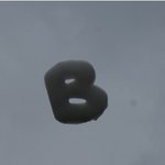 하늘에 떠다니는 <b>b</b>구름을 보게 된 사연 ㅋㅋㅋㅋㅋ (사진 有)