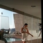 광고 촬영중인 김태희 직찍, <b>s라인</b> 몸매!