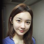 우윳빛피부 강민경 <b>쌩얼</b>, 빛이 나네
