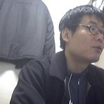 봄날씨도 계속되고 동네에 편의점도 <b>두곳</b>이나 생겼다~~~~