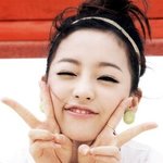 진짜 연예인답게 생긴 여자  연예인