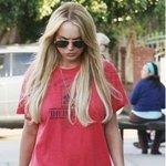 린제이로한, <b>올슨</b>의 스타일링 공식 ! 빈티지한 스니커즈 !!!