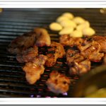 <b>연탄</b>구이집에서 소주한잔 캬~