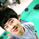 몸만드는 귀여운 엄친아