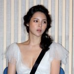 가슴골 드러난 <b>박시연</b>! 황달끼 있는듯??