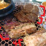 (사진有)홍대의 어느 유명한 고깃집의 실태!