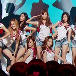 해군<b>정복</b>입고 길가다가 꼬마한테,,,,굴욕ㅜ사진有