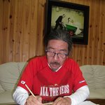 이외수, '투표 안하면 인간도 아니다'