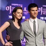 <b>내한</b>한 크리스틴 스튜어트-테일러 로트너