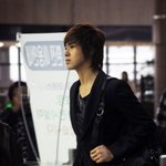 <b>공항</b>에서 화보찍는 유노윤호