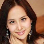 연예계 <b>장악</b>한 청순 글래머