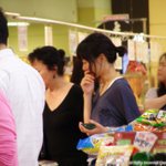 <b>l</b>마트에서 배두나<b>씨</b>를 봤어요 싸인 인증샷