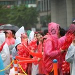 그리스전 <b>수중</b> 응원 시청으로 다녀왔어요 이색풍경들 입니다 ㅋ