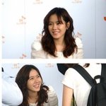 팬사인회 <b>참석</b>한 손예진, 치명적인 눈웃음