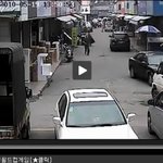 중국의 날치기 <b>제압</b>하는 용감한 시민들!! 안보고 못배겨!!