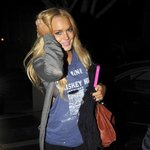 설정사진찍는 린제이 로한, 싸이<b>st</b>. 사진ㅋㅋㅋ