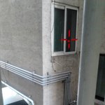 18살의저는 어린나이에 남의집 <b>창문</b>을 보고있습니다.