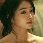 언제 어디서나 여신 포스 <b>발산</b>하는 이민정