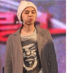 빅뱅 지드래곤의 무대 위 깜찍한 <b>버릇</b>ㅋ