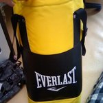 샌드백 속에는 모래(sand)가 없다... 헝겊만이 있다?!