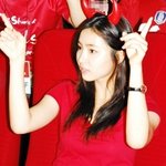 신세경의 월드컵 <b>응원</b> 패션, 뭘 입어도 다 예뻐ㅋ