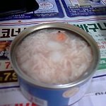 강아지 통조림간식에서 이<b>물질</b>이... 사진첨부ㅜㅜ.