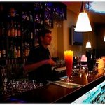 ☆외국바텐더_긍정적인 생각★하지만_외로운 유학生☆