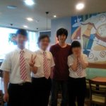 저의 <b>매장</b>에 영화촬영 왔어요 . 사진有