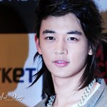 머리 자른 샤이니<b>민호</b>