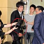 <b>오열</b>하는소지섭,...앞 카메라??어이없어
