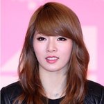 <b>노안</b>아이돌 현아, 원더걸스 시절 얼굴과 비교