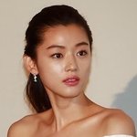 어깨 - <b>쇄골</b> 라인 예쁜 여자 연예인