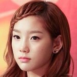 <b>얼굴선</b>이 예쁜 여자 아이돌