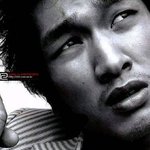 드디어 <b>컴백</b>? <b>파티</b>에 얼굴을 비친 김남진 최근 사진!